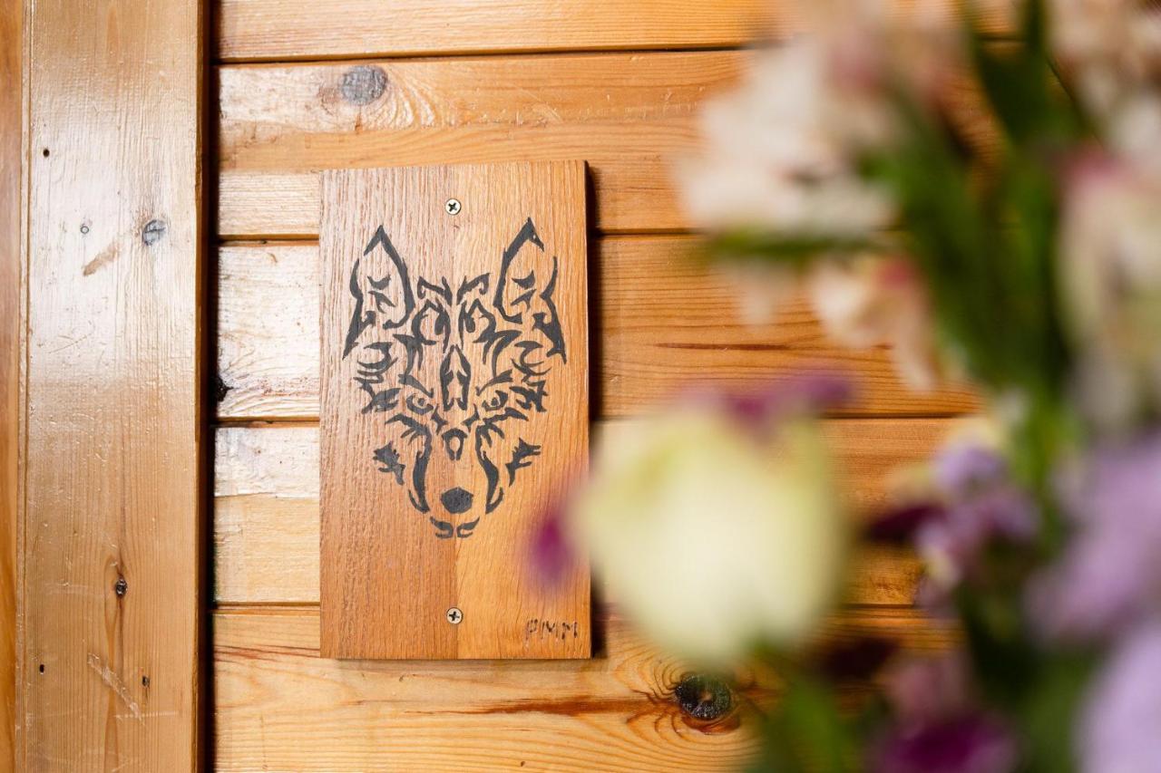 Wolf Lodge Carrbridge Luaran gambar